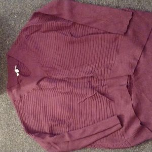 Women's size extra large maroon colored long sleeve-0566